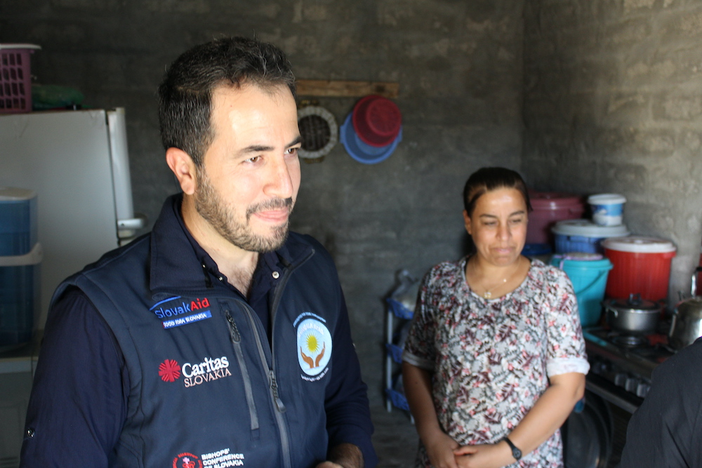 charita otvára studne v Iraku